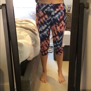 Athleta Cropped Leggings